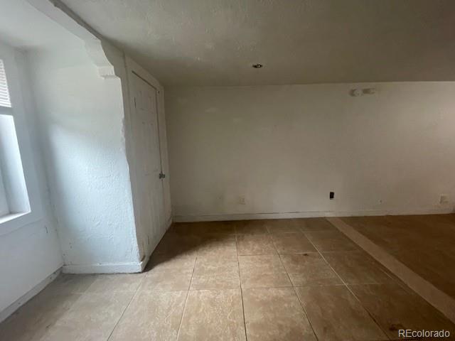 MLS Image #11 for 2771 w 1st avenue,denver, Colorado