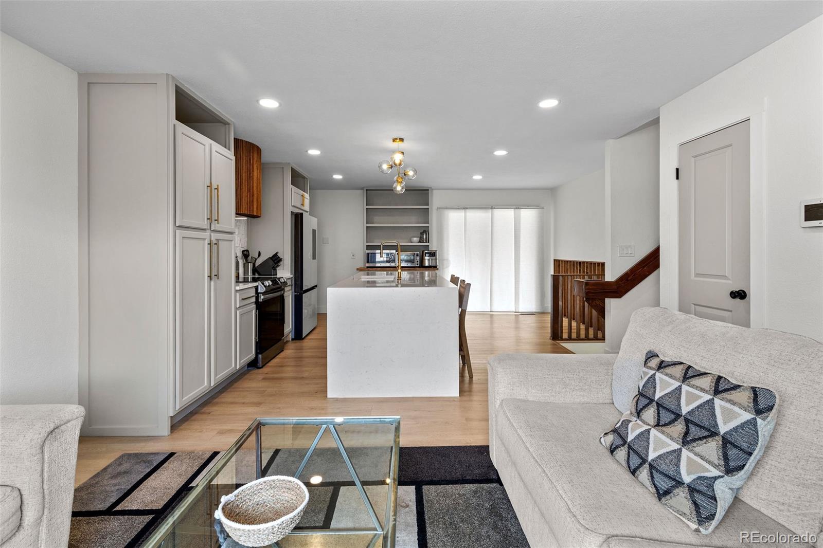 MLS Image #8 for 690 s newark court,aurora, Colorado