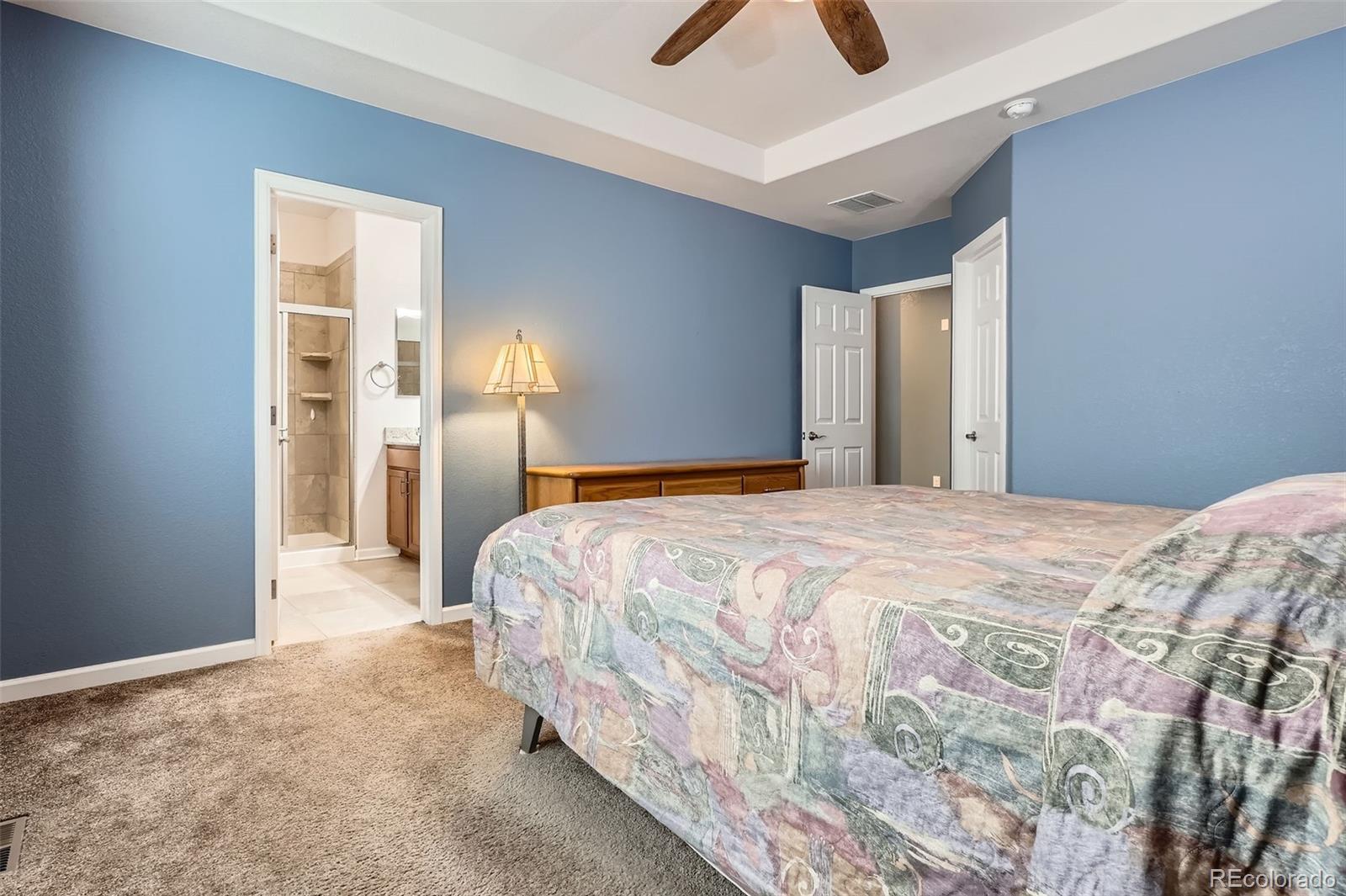 MLS Image #18 for 25561 e 5th place,aurora, Colorado
