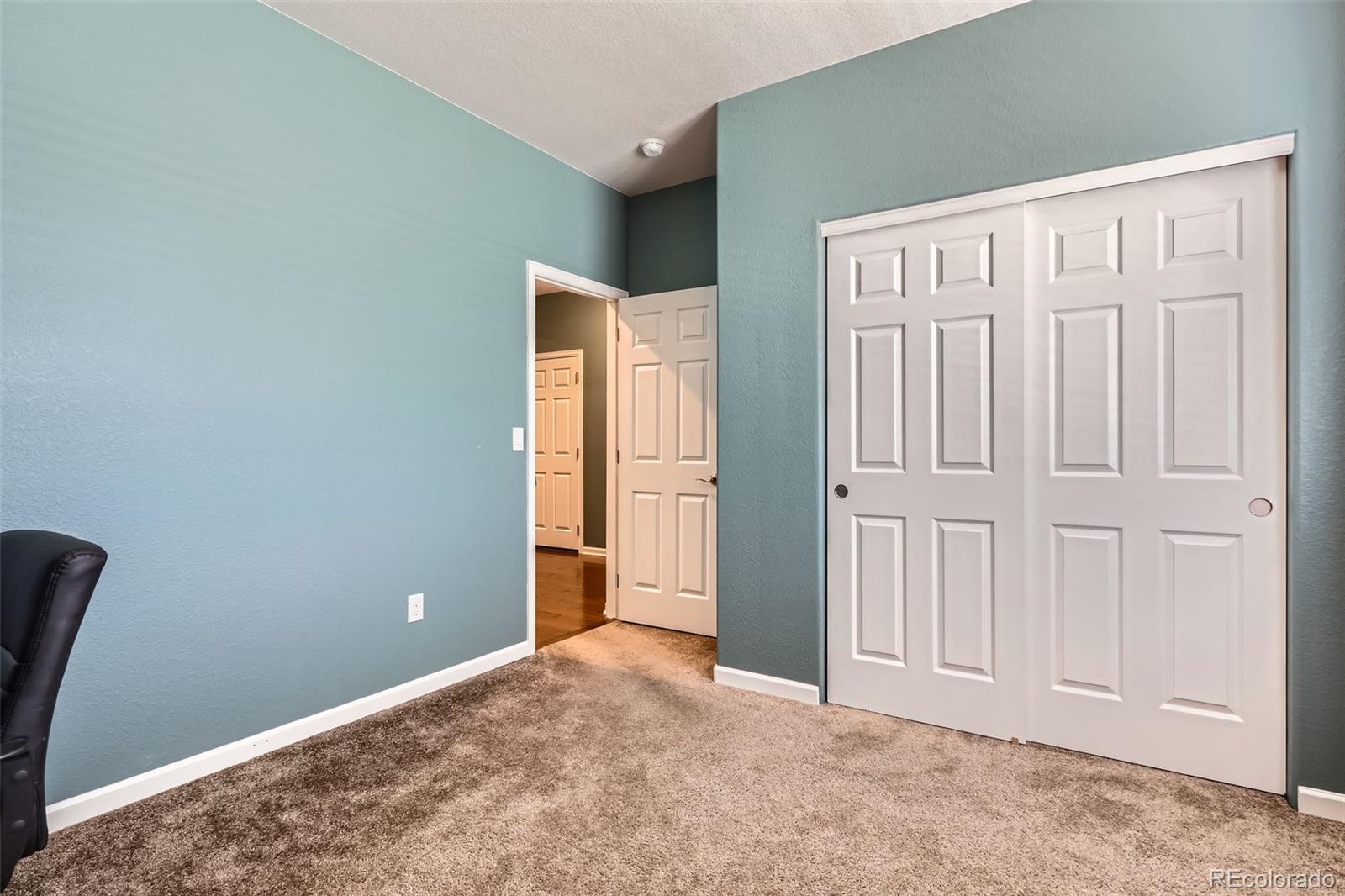 MLS Image #27 for 25561 e 5th place,aurora, Colorado