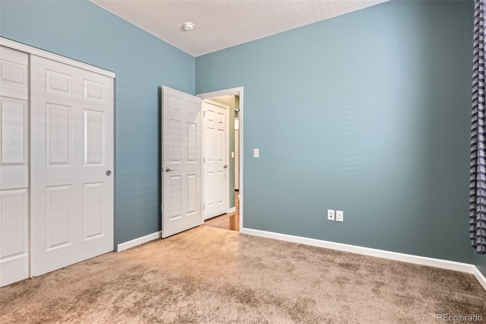 MLS Image #28 for 25561 e 5th place,aurora, Colorado