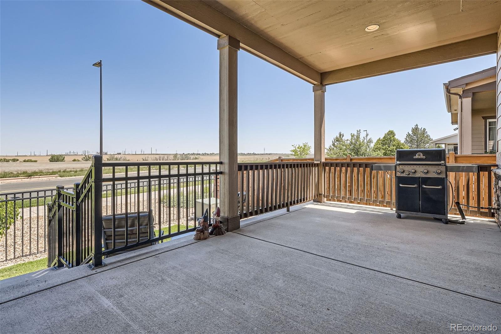 MLS Image #44 for 25561 e 5th place,aurora, Colorado
