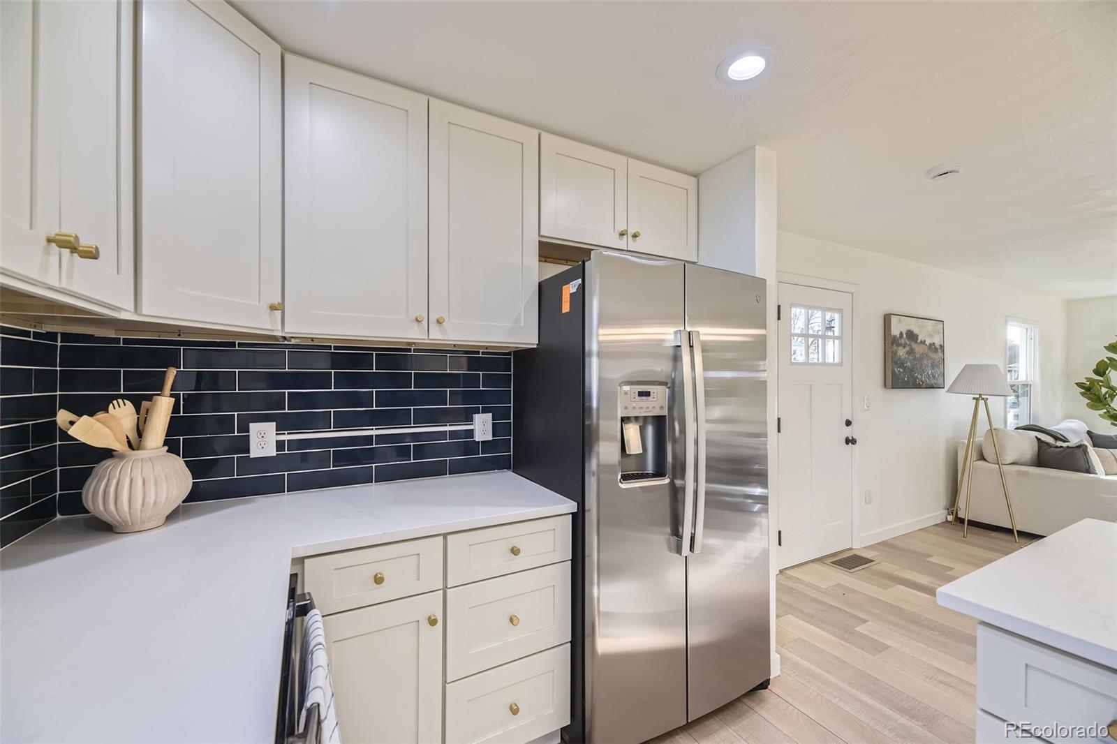 MLS Image #12 for 4874 s lincoln street,englewood, Colorado