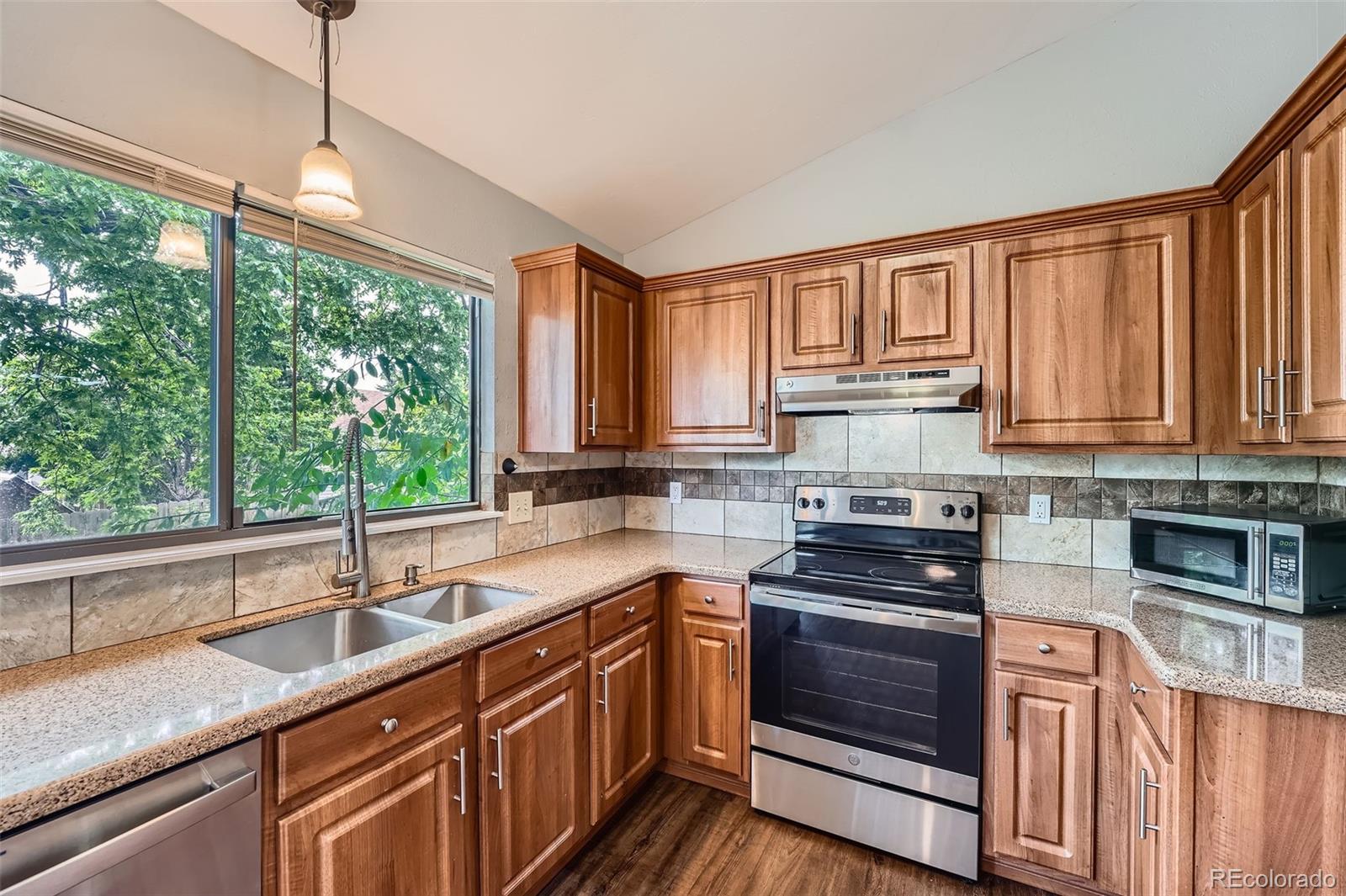MLS Image #8 for 18984 e kent circle,aurora, Colorado