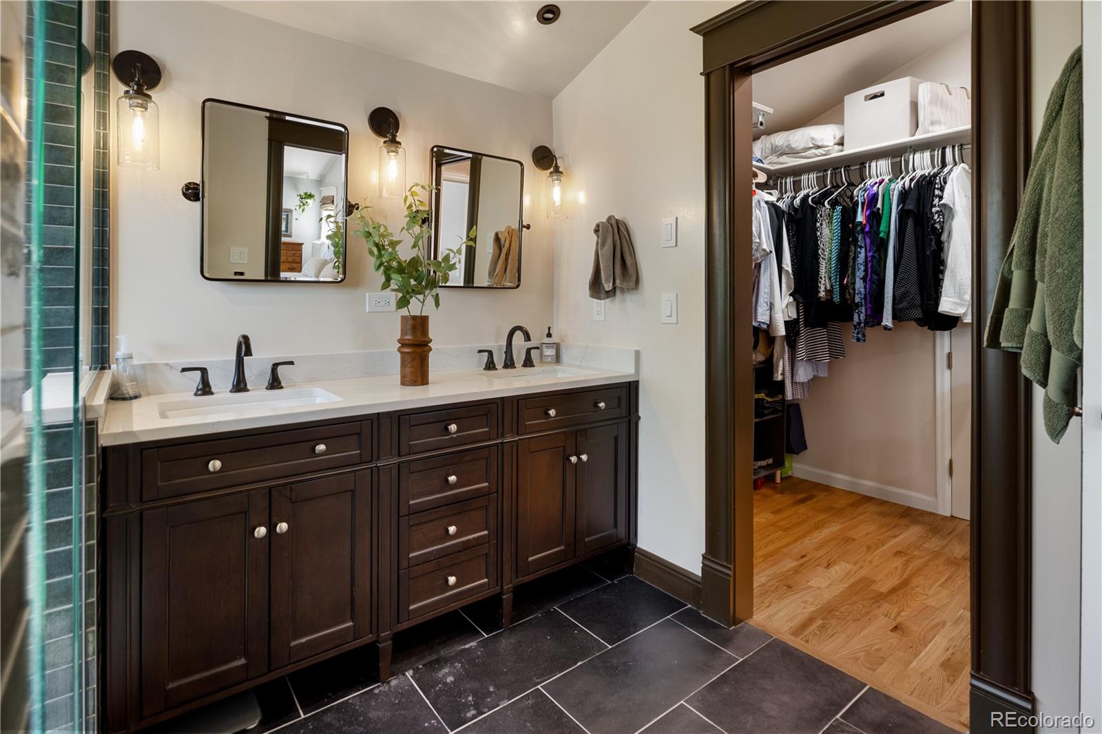 MLS Image #27 for 2591  albion street,denver, Colorado