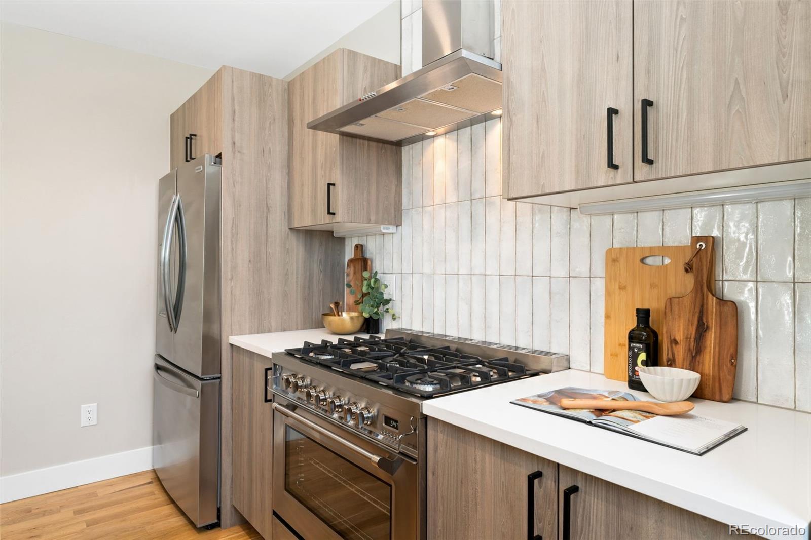 MLS Image #13 for 1385 n king street,denver, Colorado