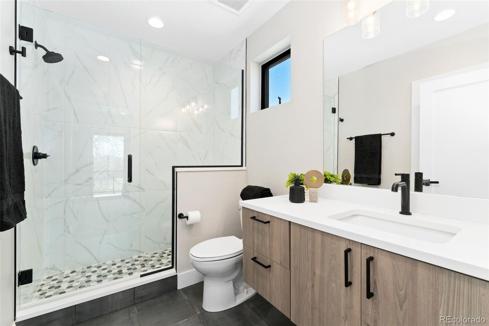 MLS Image #20 for 1385 n king street,denver, Colorado