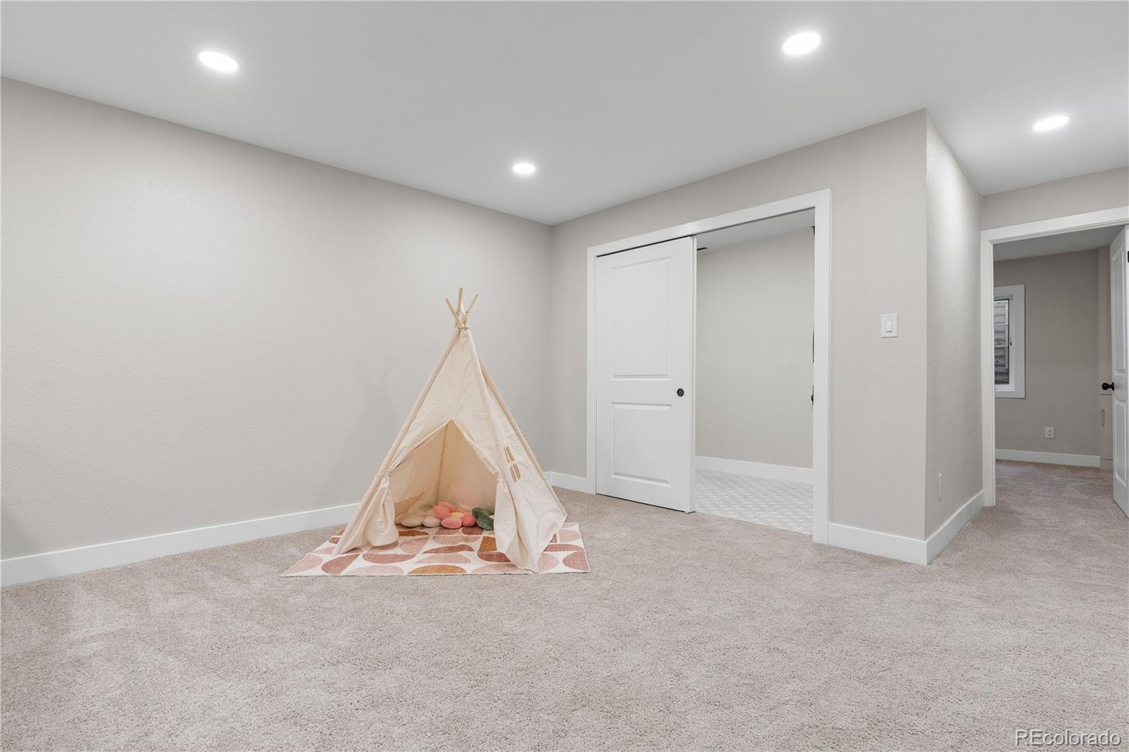 MLS Image #23 for 8079 w 67th avenue,arvada, Colorado