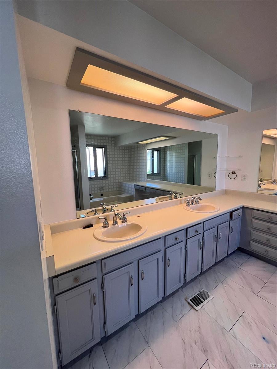 MLS Image #16 for 15983 e loyola drive,aurora, Colorado