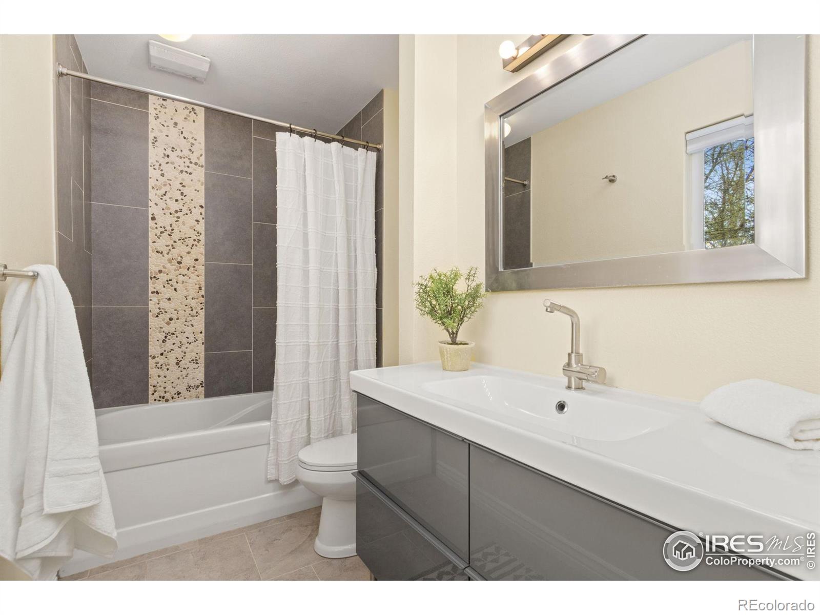 MLS Image #12 for 2617  treemont drive,fort collins, Colorado
