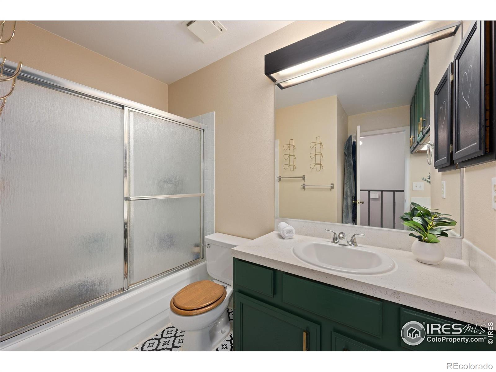 MLS Image #15 for 3050 w stuart street,fort collins, Colorado
