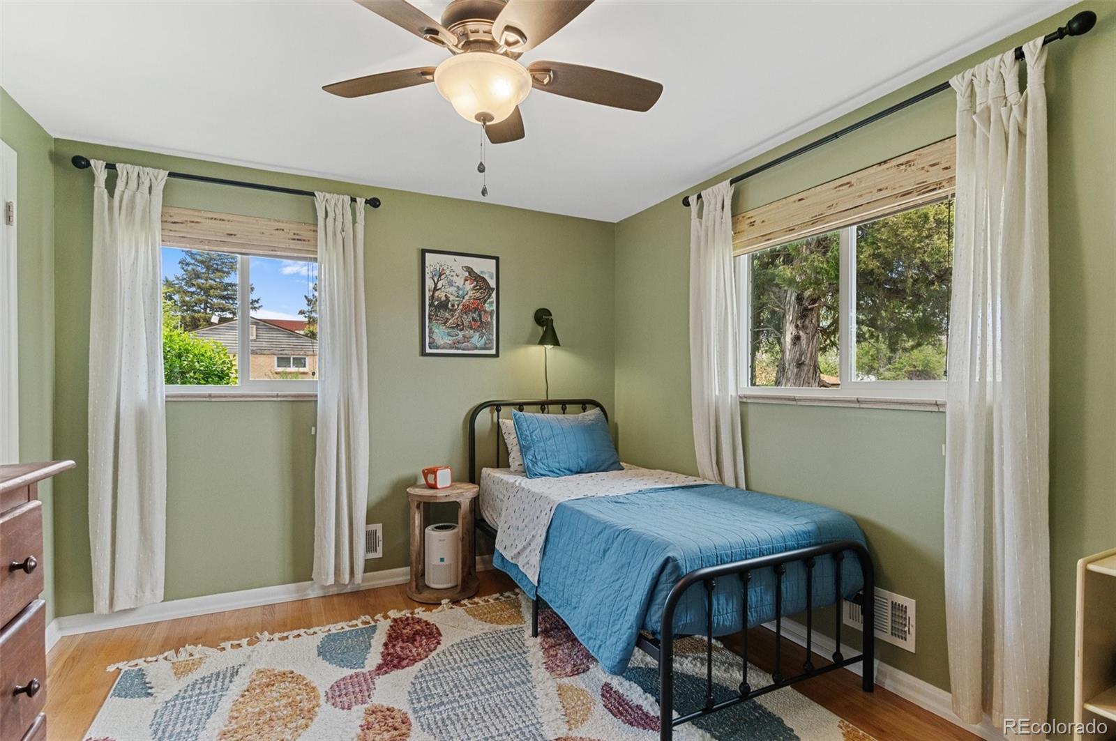 MLS Image #13 for 9790 e 5th avenue,aurora, Colorado
