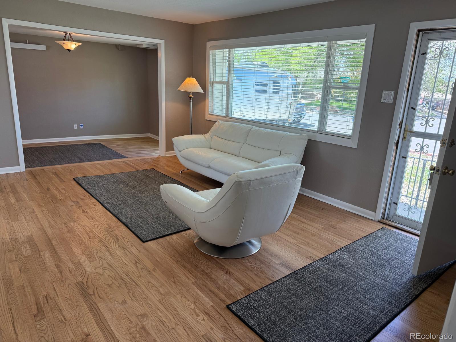 MLS Image #2 for 5142 s pennsylvania street,littleton, Colorado