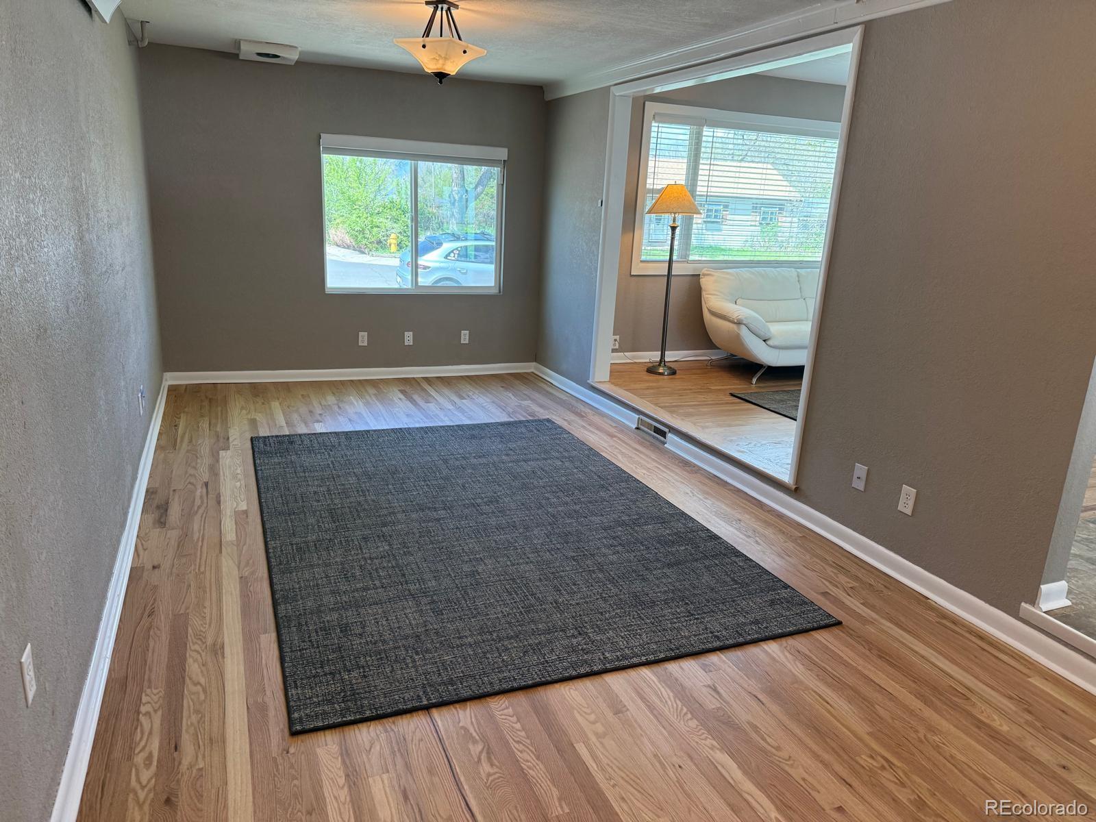 MLS Image #3 for 5142 s pennsylvania street,littleton, Colorado