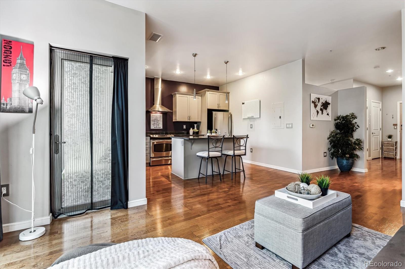 MLS Image #19 for 2958  syracuse street,denver, Colorado