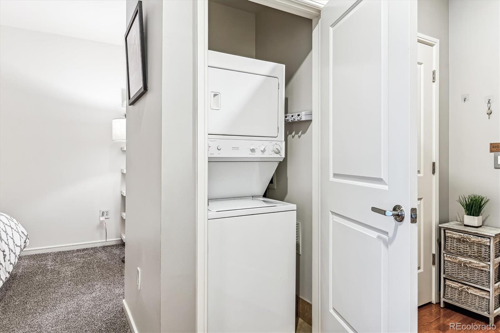MLS Image #4 for 2958  syracuse street,denver, Colorado