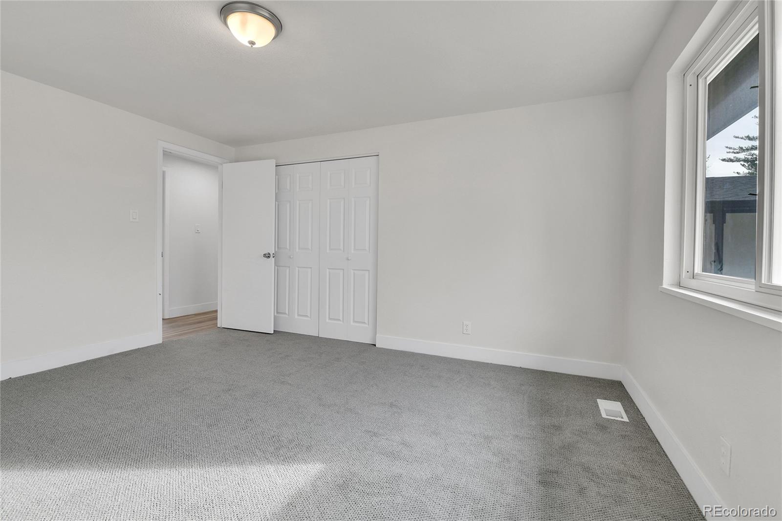 MLS Image #18 for 5224  scranton court,denver, Colorado