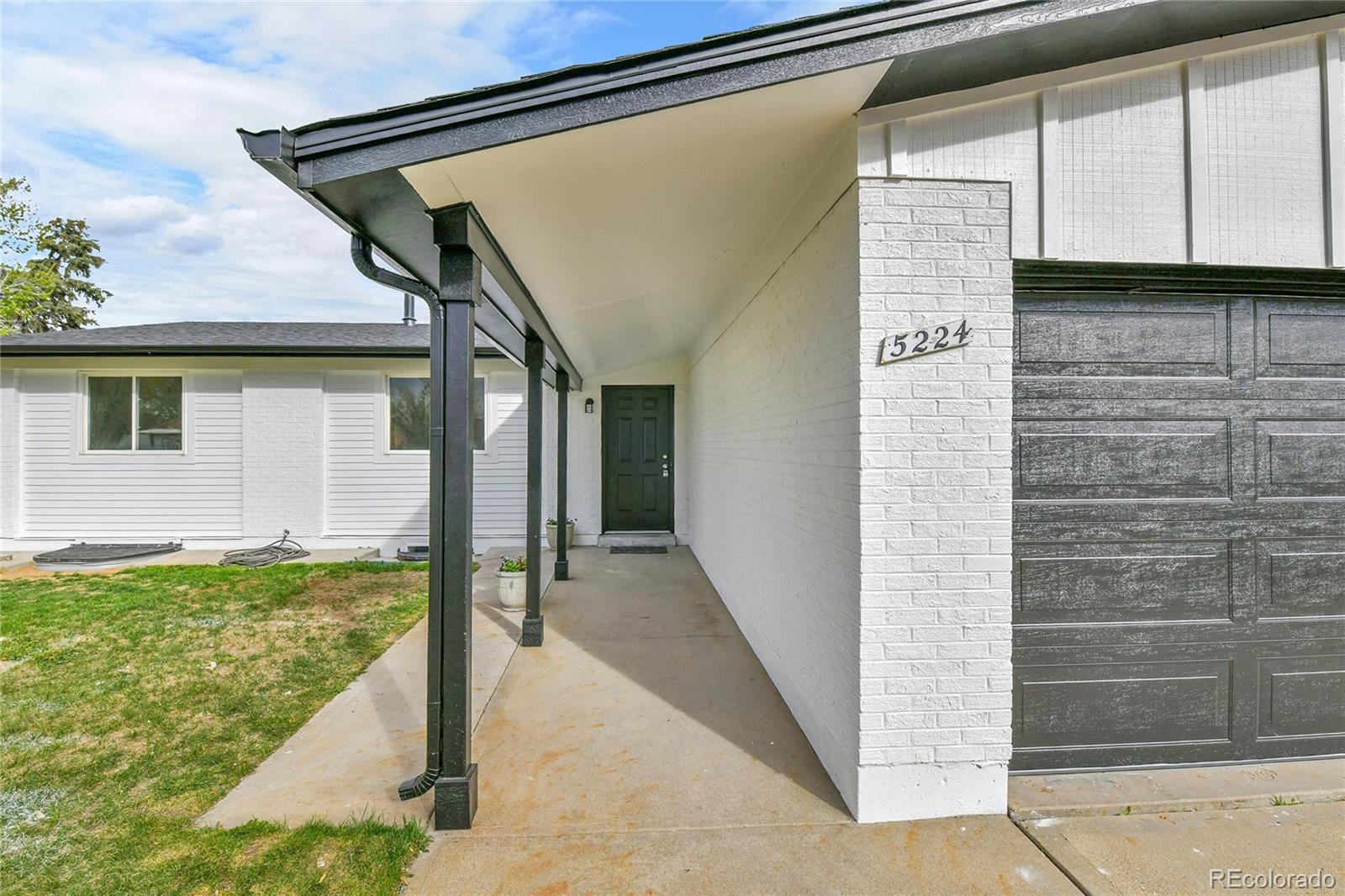 MLS Image #2 for 5224  scranton court,denver, Colorado