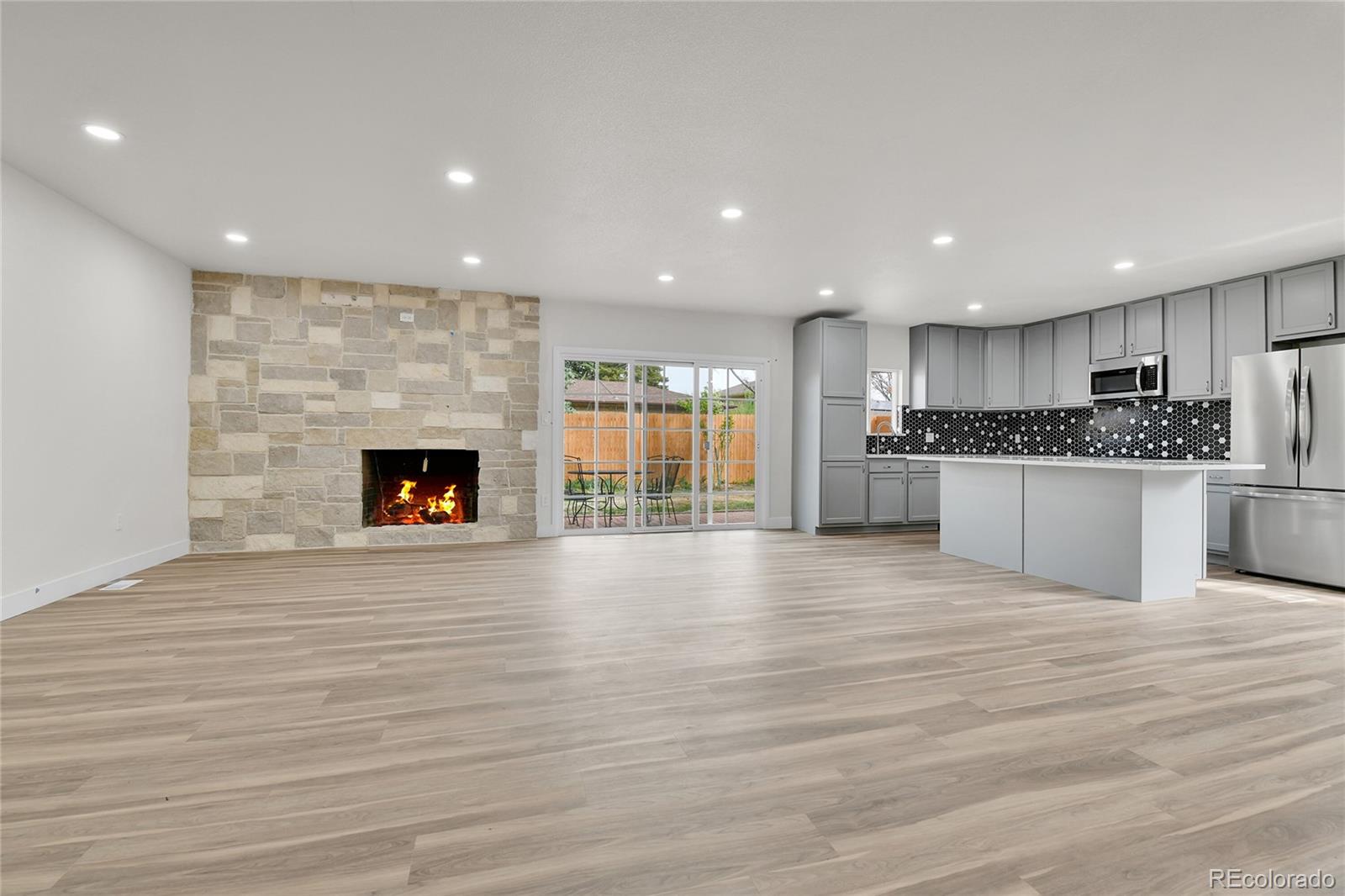 MLS Image #3 for 5224  scranton court,denver, Colorado