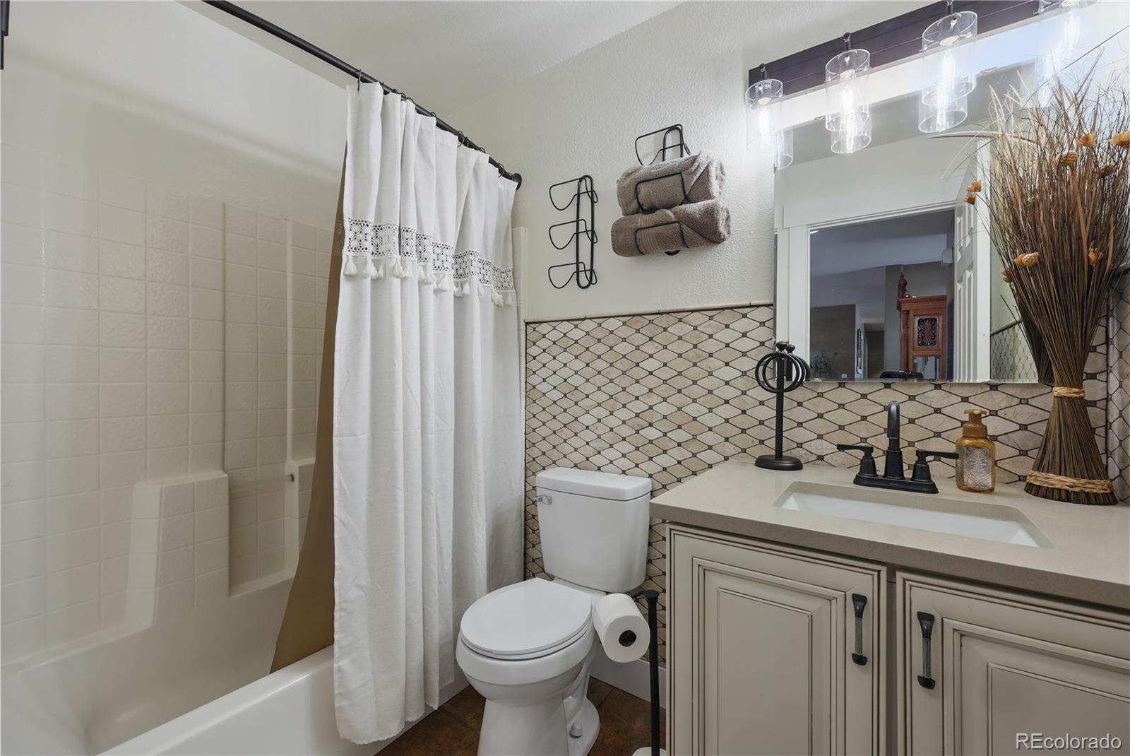 MLS Image #15 for 20420  amanda court,colorado springs, Colorado