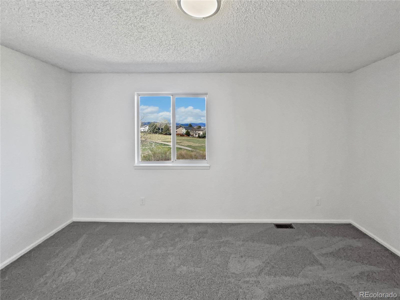MLS Image #4 for 9515  bexley drive,highlands ranch, Colorado