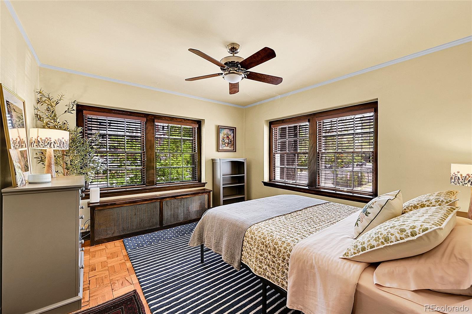 MLS Image #14 for 963 n logan street,denver, Colorado