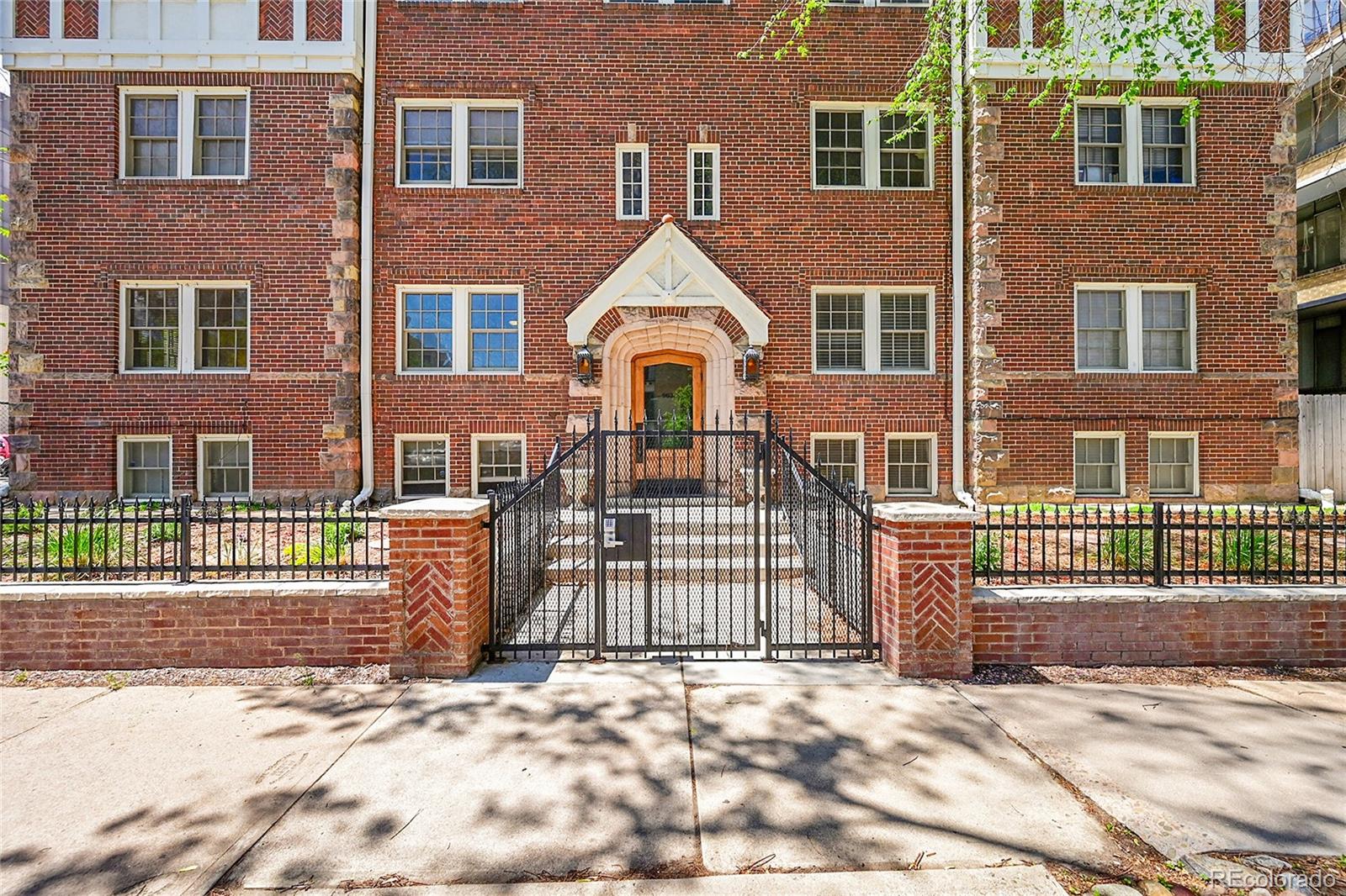 MLS Image #23 for 963 n logan street,denver, Colorado