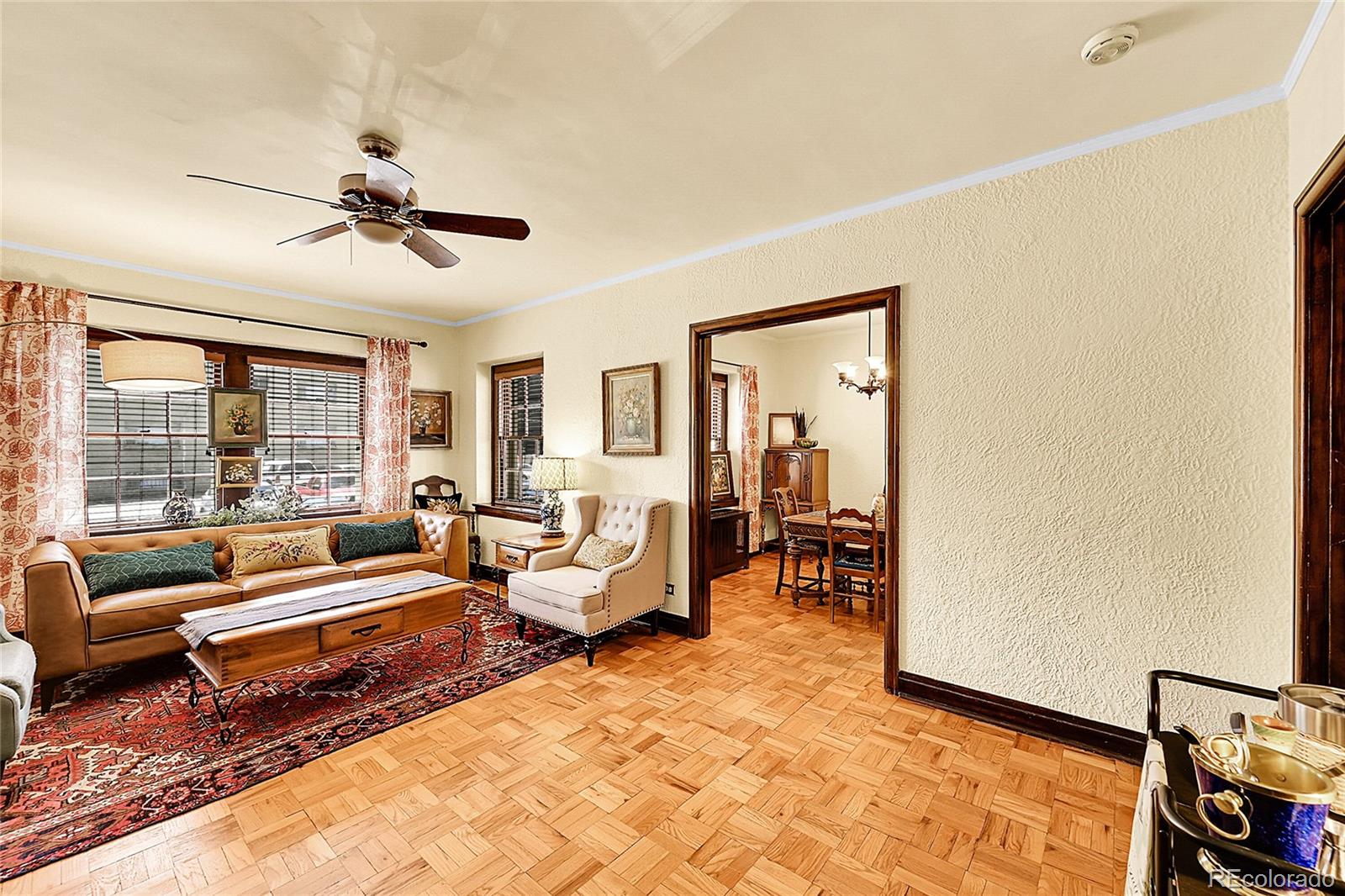 MLS Image #5 for 963 n logan street,denver, Colorado
