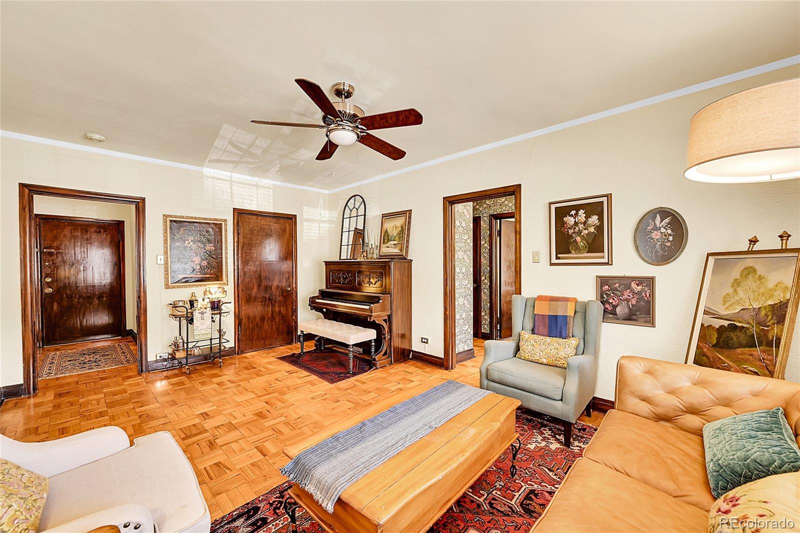 MLS Image #7 for 963 n logan street,denver, Colorado