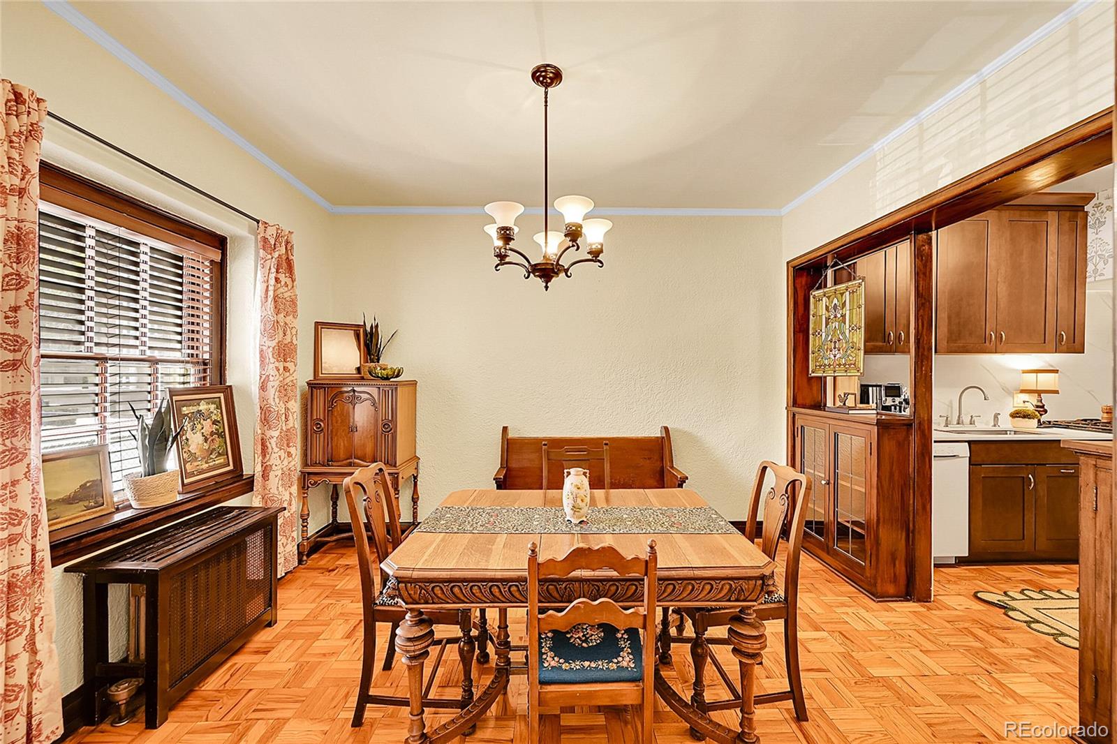 MLS Image #9 for 963 n logan street,denver, Colorado
