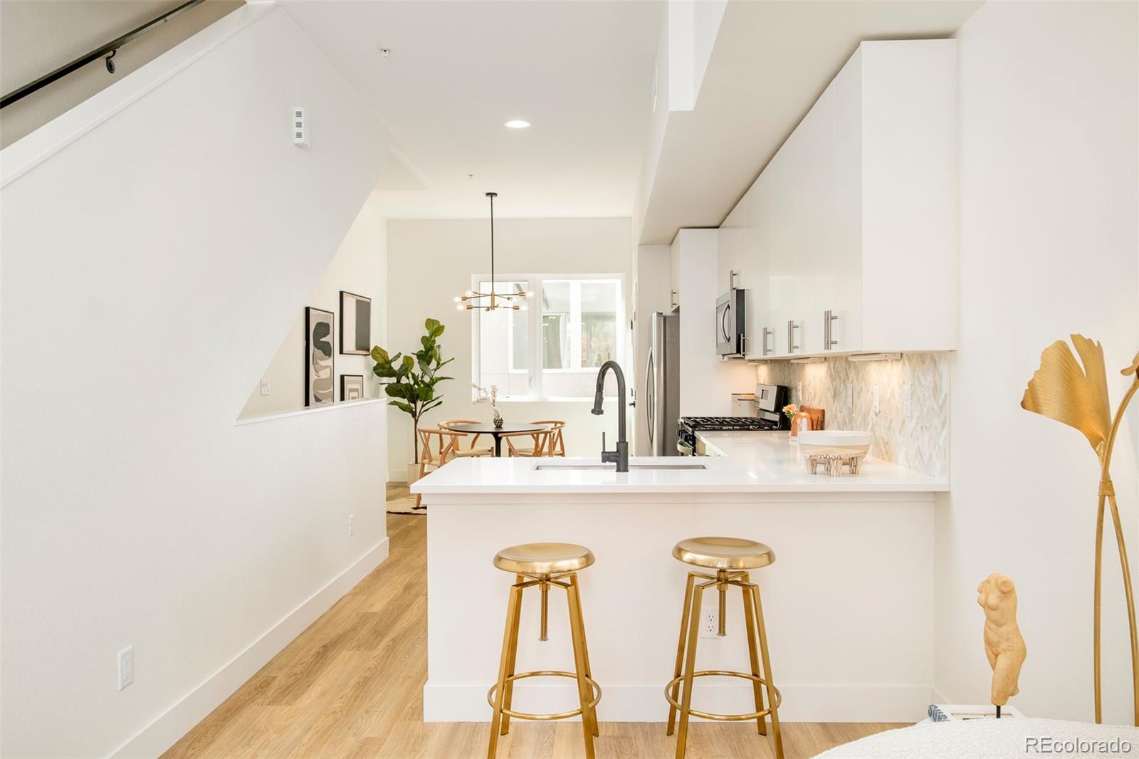 MLS Image #12 for 2105 s galapago street,denver, Colorado
