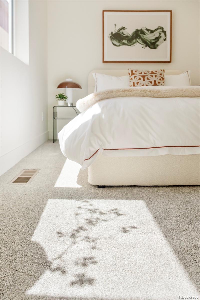 MLS Image #19 for 2105 s galapago street,denver, Colorado
