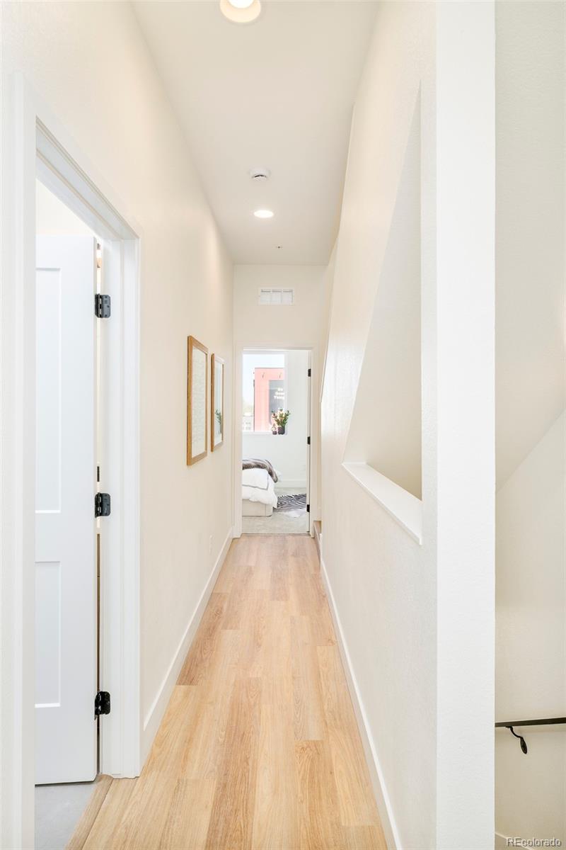MLS Image #20 for 2105 s galapago street,denver, Colorado