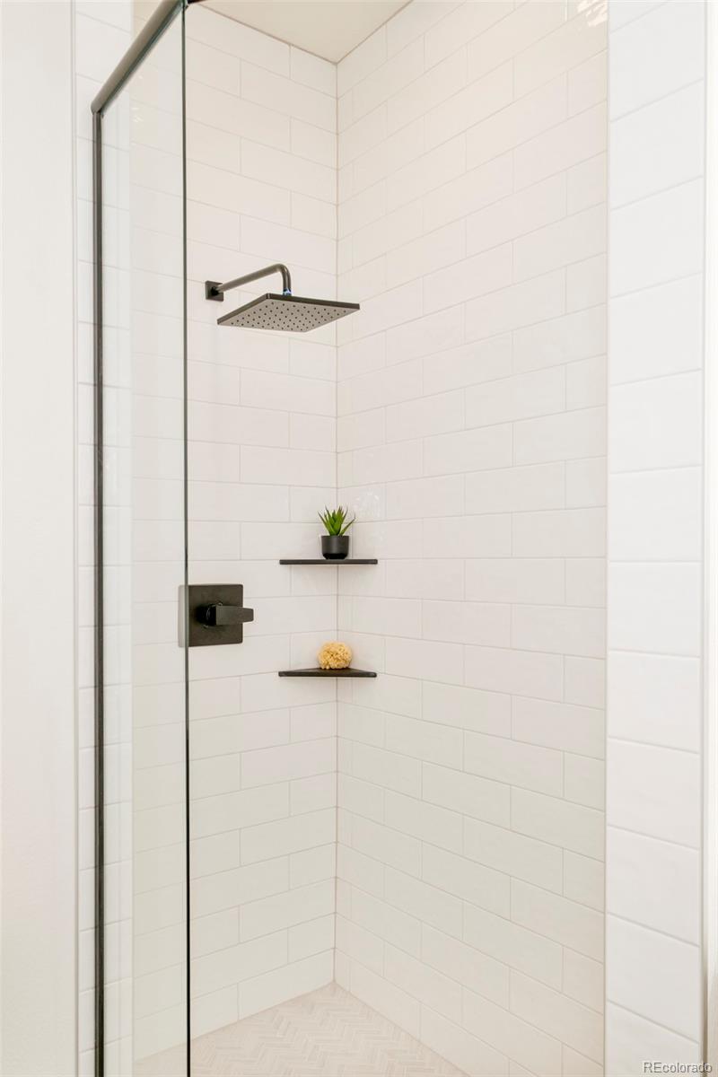 MLS Image #25 for 2105 s galapago street,denver, Colorado
