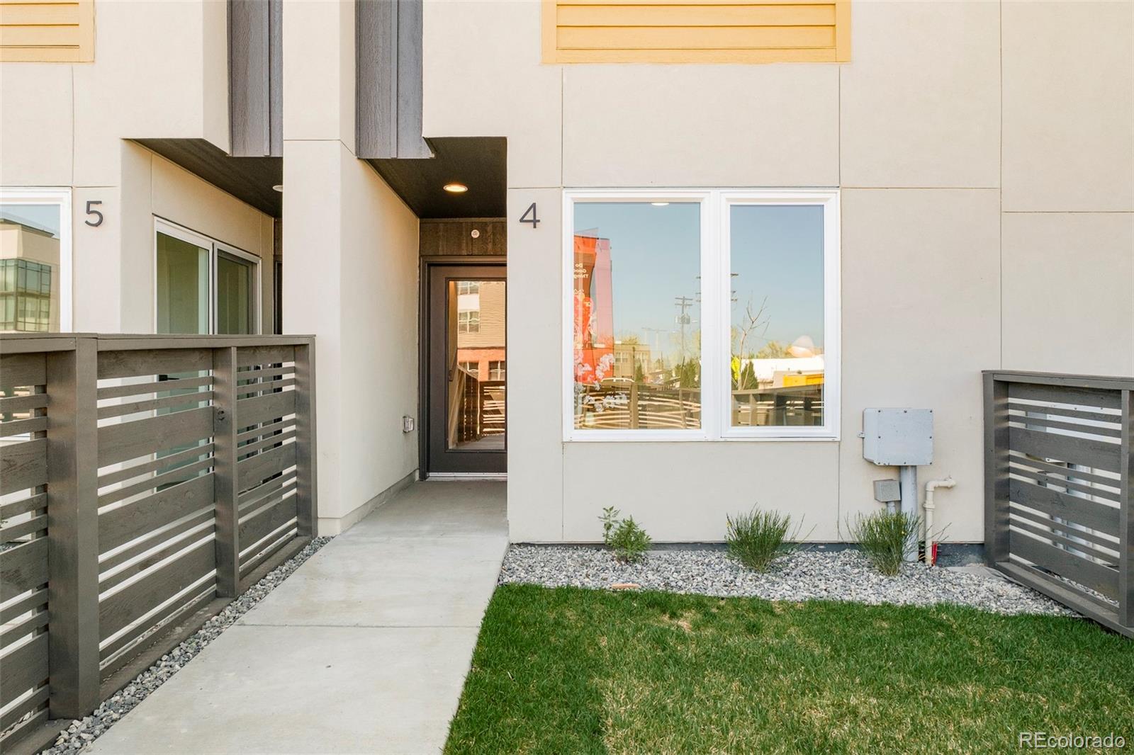 MLS Image #3 for 2105 s galapago street,denver, Colorado