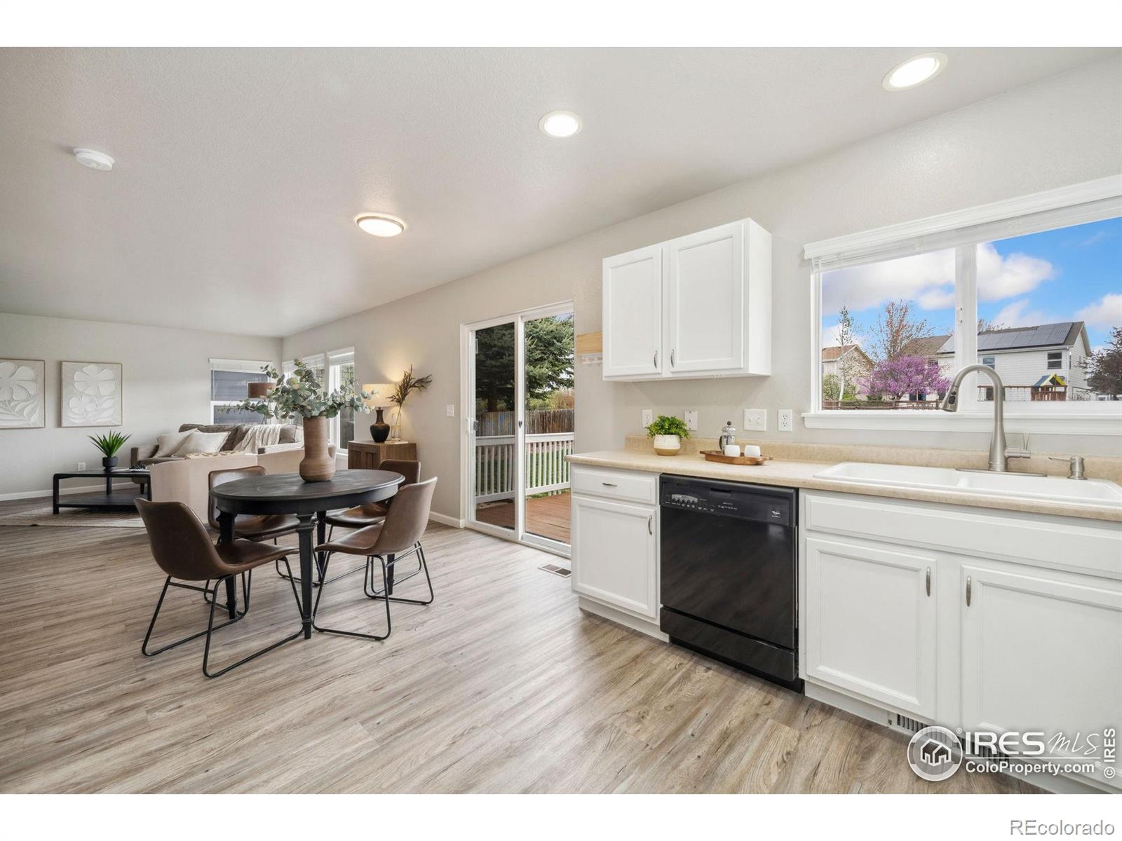 MLS Image #9 for 1932  mainsail drive,fort collins, Colorado