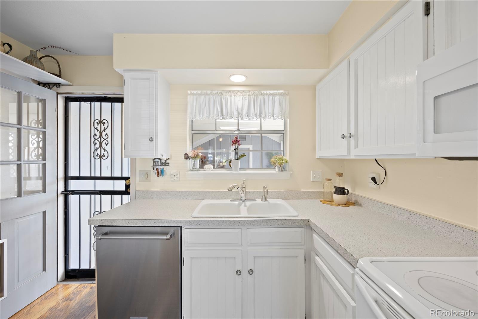 MLS Image #11 for 2608 e fremont place,centennial, Colorado