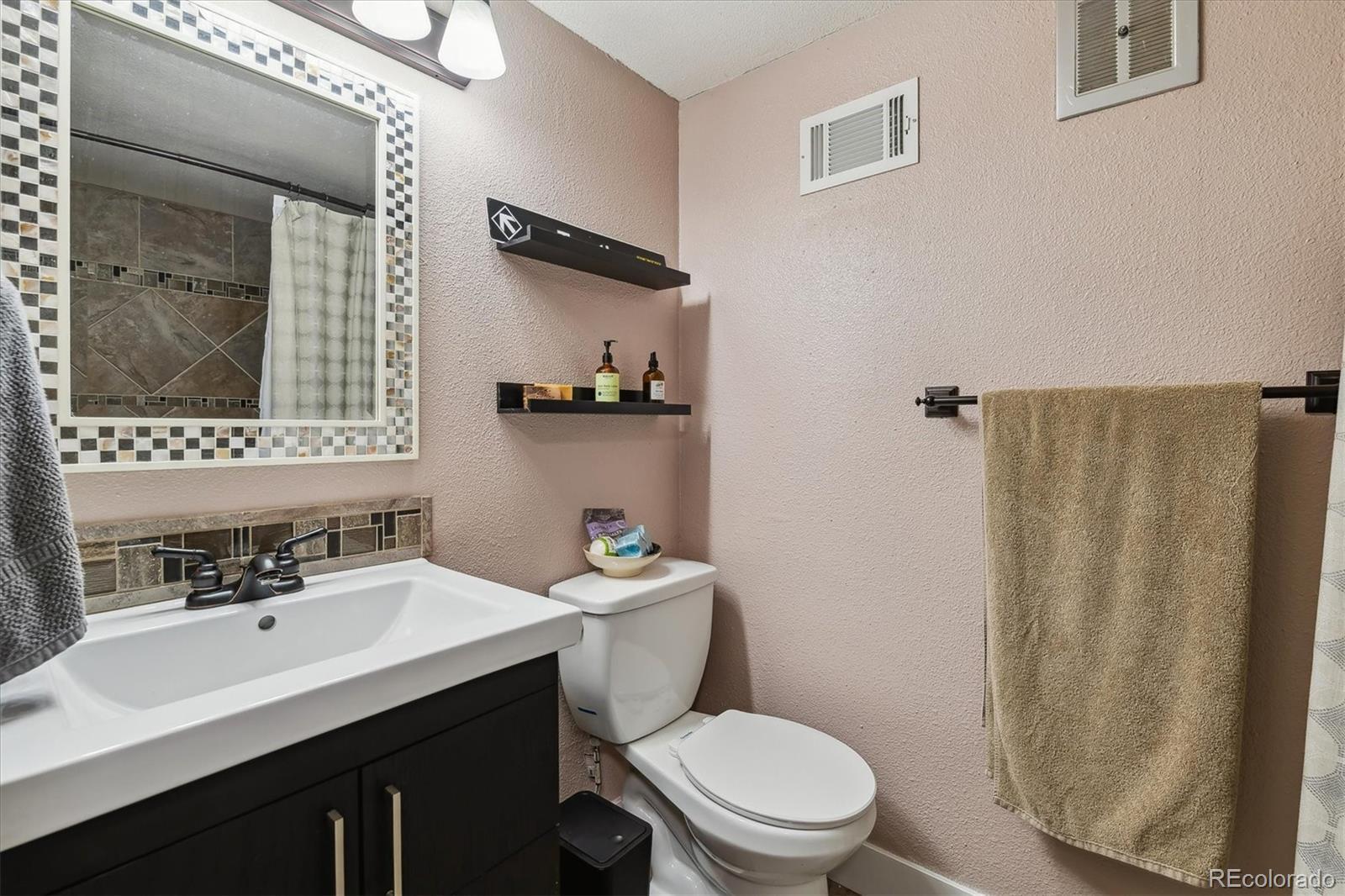 MLS Image #13 for 6495 e happy canyon road,denver, Colorado