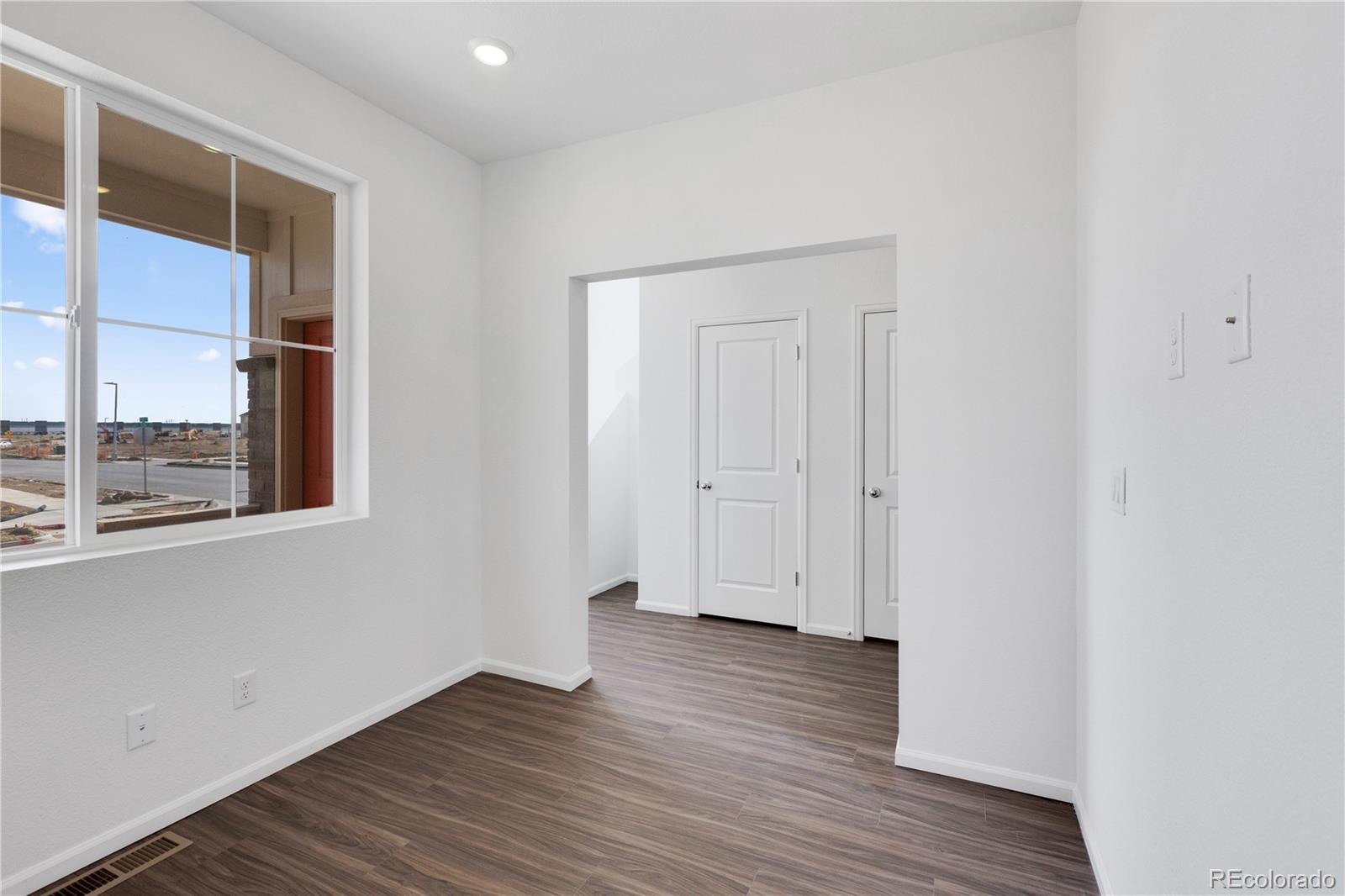 MLS Image #7 for 5456 n elk street,aurora, Colorado