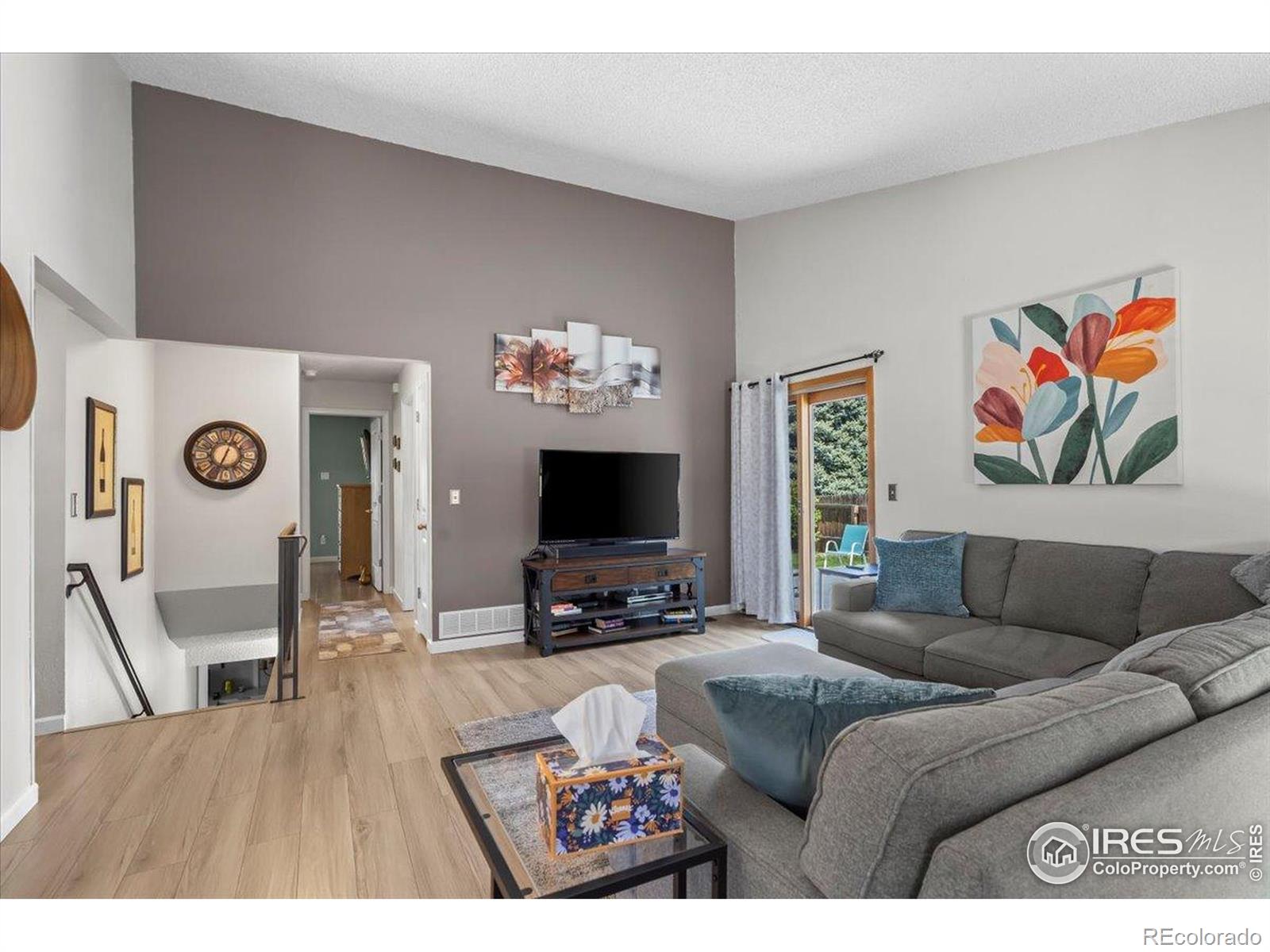 MLS Image #7 for 803 w lucerne drive,lafayette, Colorado