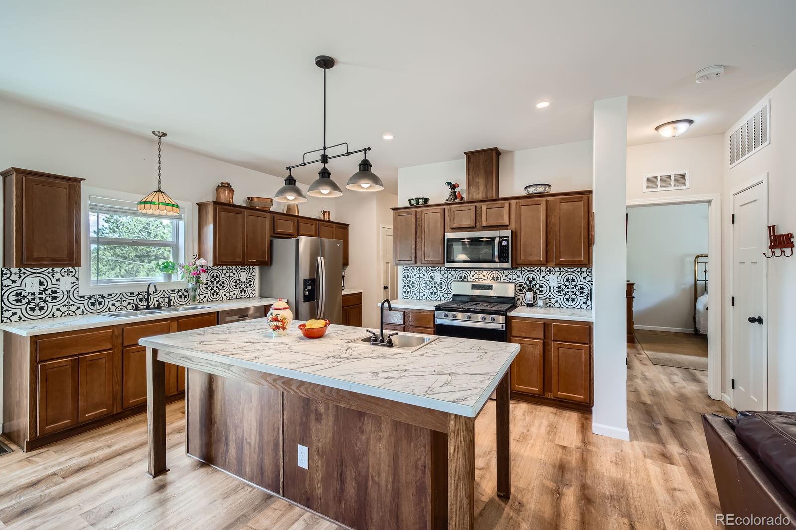 MLS Image #10 for 180  garnet way,florissant, Colorado