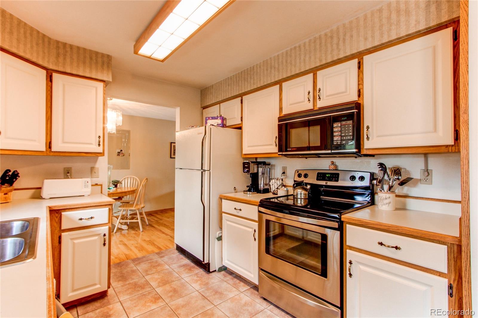 MLS Image #10 for 10154 w hawaii place,lakewood, Colorado