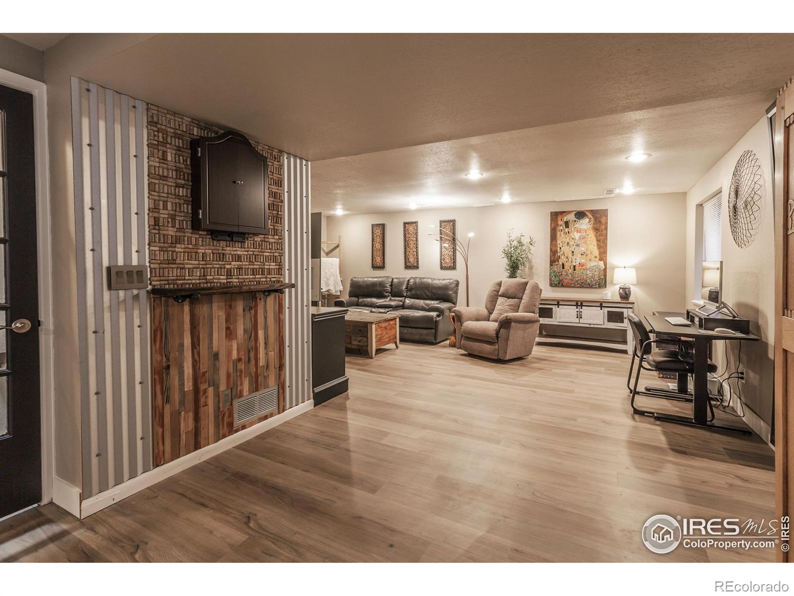 MLS Image #22 for 1728  manchester court,loveland, Colorado