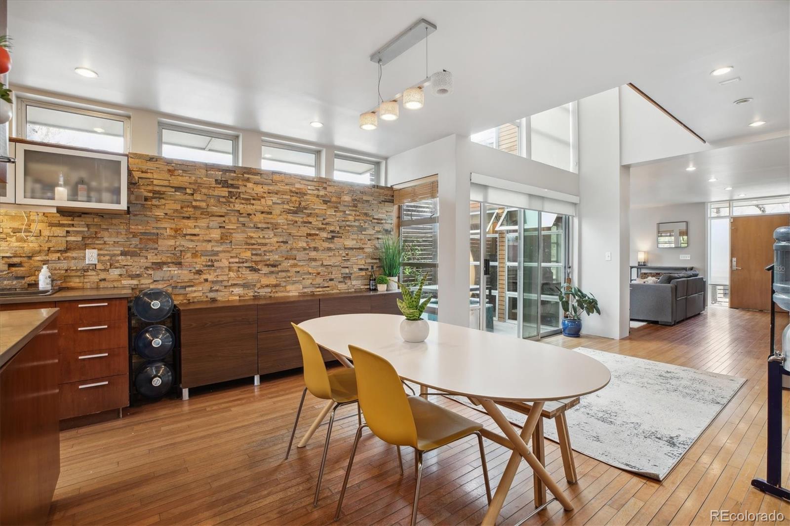 MLS Image #12 for 190 w archer place,denver, Colorado