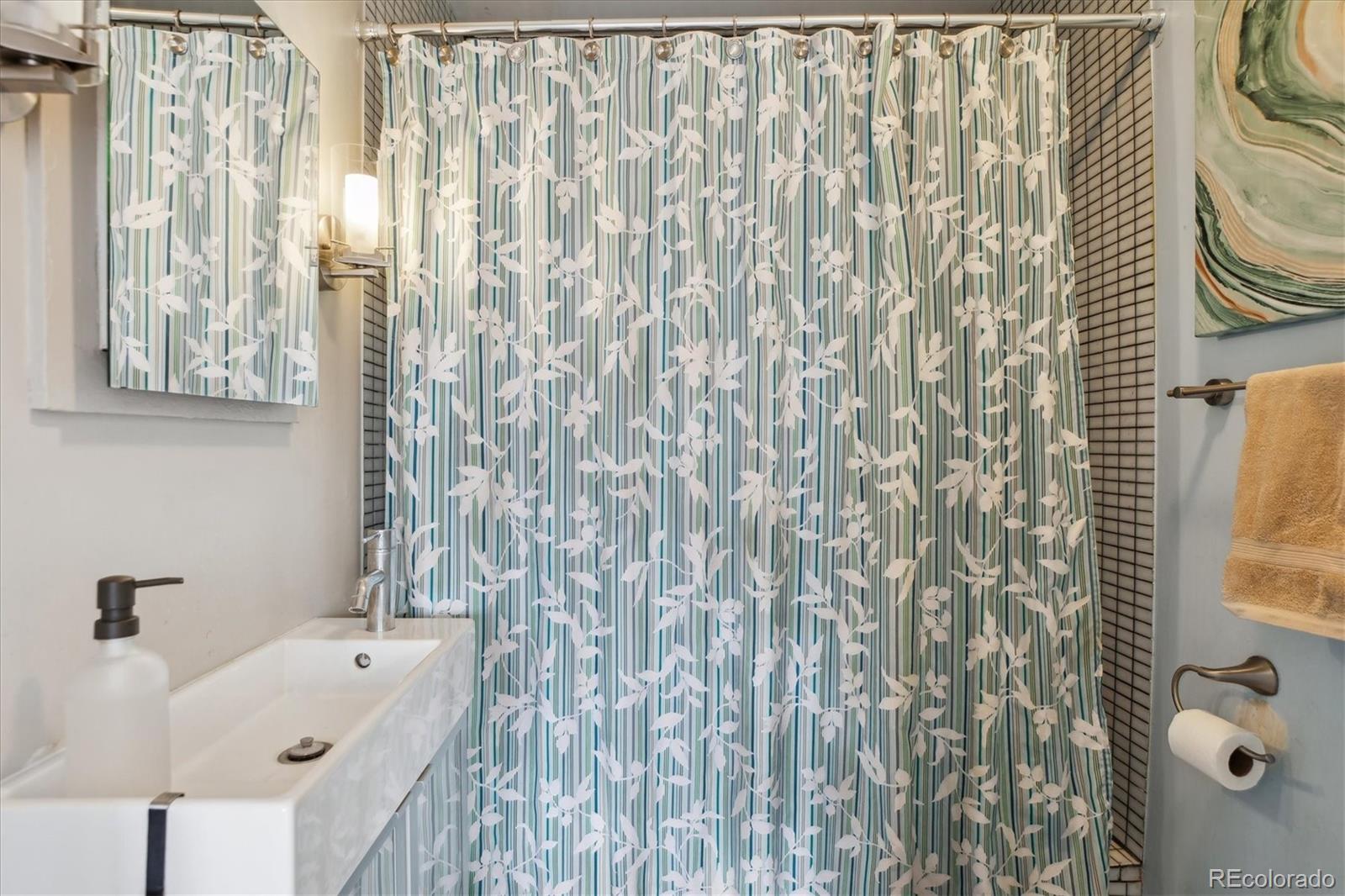 MLS Image #15 for 190 w archer place,denver, Colorado