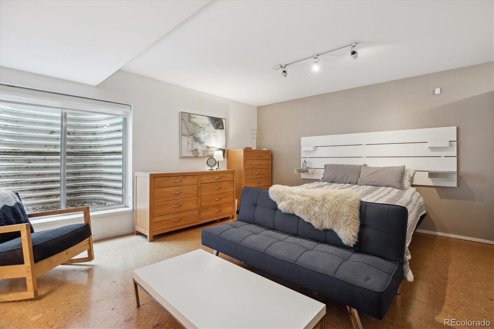 MLS Image #24 for 190 w archer place,denver, Colorado