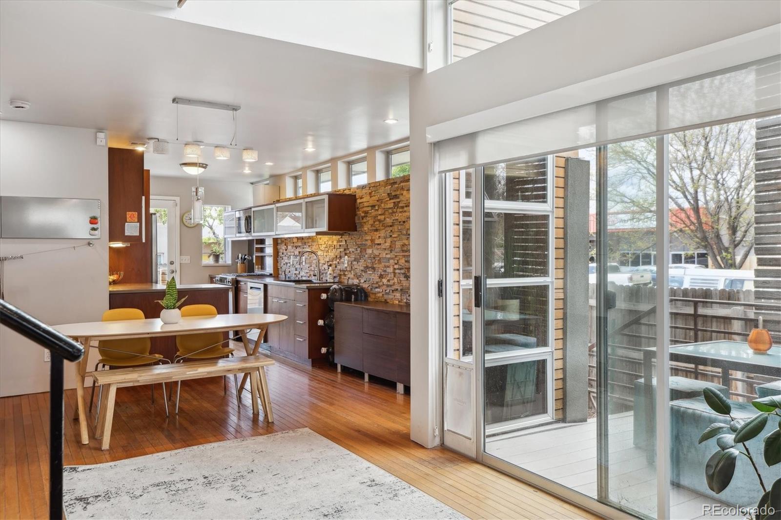 MLS Image #6 for 190 w archer place,denver, Colorado