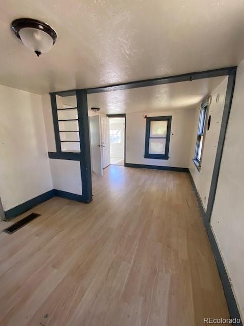 MLS Image #5 for 1368  joliet street,aurora, Colorado