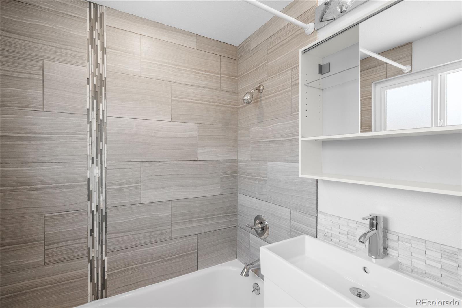 MLS Image #18 for 3316 n glencoe street,denver, Colorado