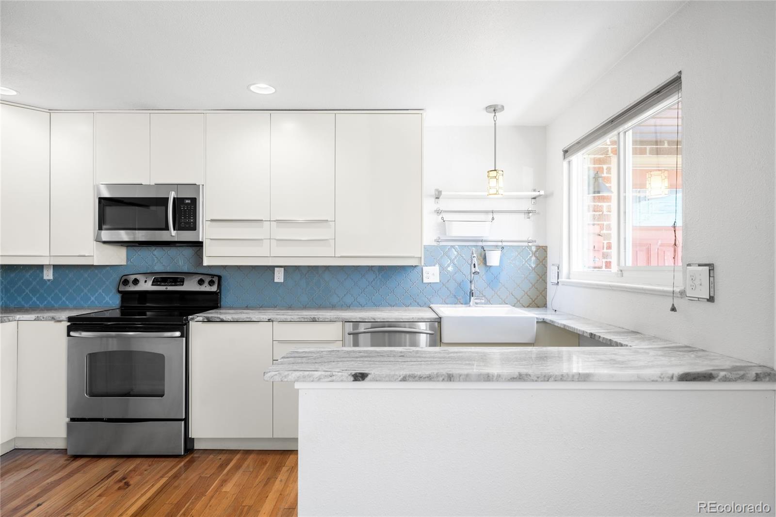 MLS Image #5 for 3316 n glencoe street,denver, Colorado